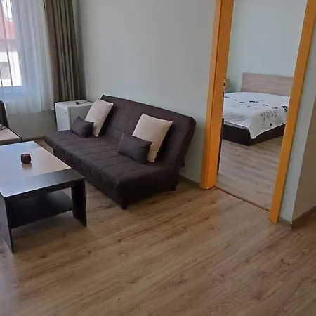 приятелската къща * Velingrad