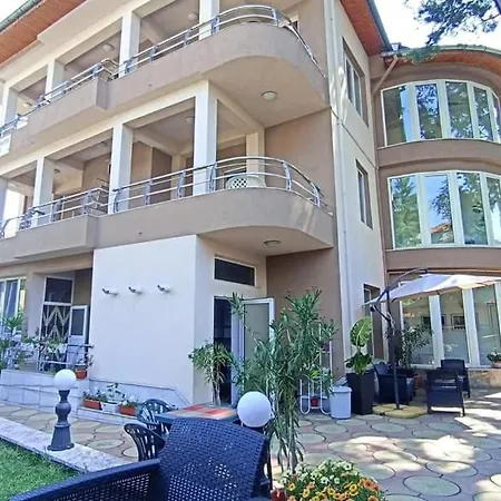приятелската къща Guest house