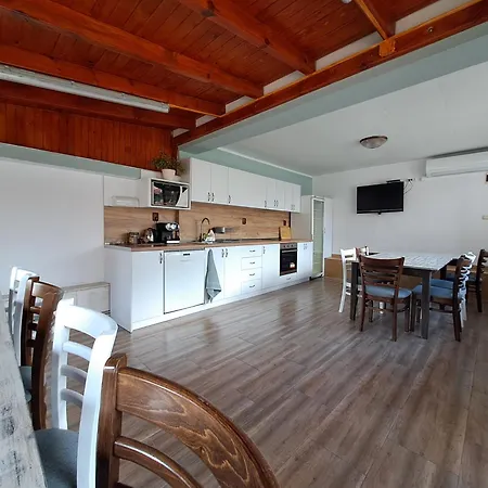 Guest house приятелската къща