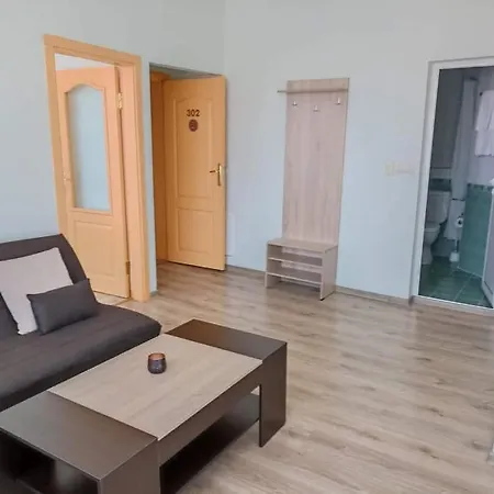 приятелската къща * Velingrad