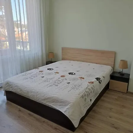 приятелската къща Velingrad