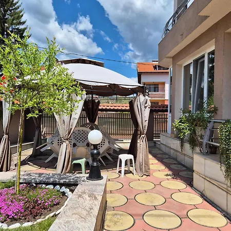 приятелската къща Guest house