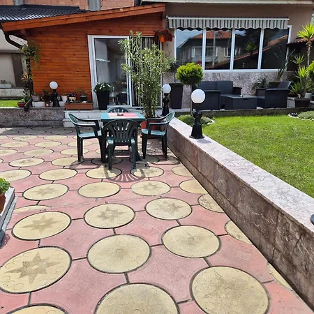 Guest house приятелската къща Velingrad